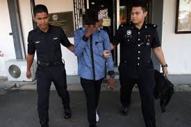 Sumbang mahram merupakan diantara isu semasa yang semakin meruncing. Adik Umur 14 Tahun Mengaku Bersalah Sumbang Mahram Dengan Kakak Semasa Mstar