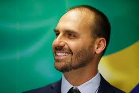 Veja o que pensa Eduardo Bolsonaro, terceiro deputado federal mais votado  em SP