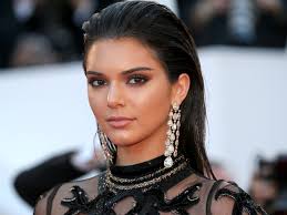 The kendall jenner net worth total comes mostly from modeling, but a huge part of that is a totally new kind of income. Kendall Jenner Net Worth 2017 18 Million Celebjury