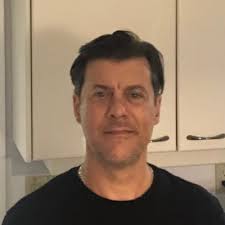 Robert Amorgowich (@inappropri8Bobb)