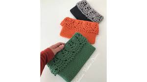 Ellerinize sağlık çok güzel bir çanta olmuş sizin gibi kimse ayrıntılı olarak bilgi vermiyor çok teşekkür ederim birde sizden telefon çantası modelleri rica ediyorum. Dantel Detayli Clutch Canta Yapimi 1 Bolum Makrome Ip Kagit Ip Youtube