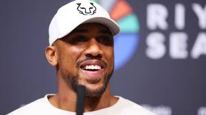 Anthony Joshua sends message to Daniel Dubois over Joe Joyce loss