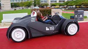 World S First 3d Printed Car Took Years To Design But Only 44 Hours To Print Local Motors Car 3d Printing