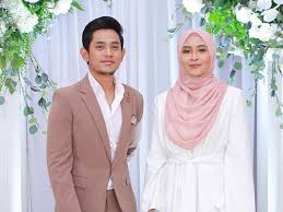 If you feel you have liked it khai bahar dan siti nordiana mp3 song then are you know download mp3, or mp4 file 100% free! Khai Bahar Ingin Asah Bakat Jadi Pelakon News Features Cinema Online