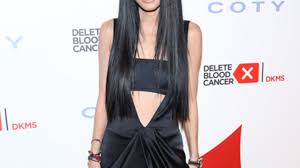 We would like to show you a description here but the site won't allow us. Vera Wang Ein Leben Im Zeichen Der Mode Gala De