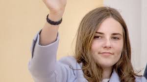 When rachel moves into the spare room in mary's flat, everyone is quick to jump to the conclusion that there's something. Norwegens Nationalfeiertag Ingrid Alexandra Verzaubert Fans Promiflash De
