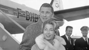 The tragic news has just come in that kirk douglas' widow, anne buydens, has died at the age of 102. Meioitkfj4rptm