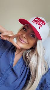 Female roommates wanted in Phoenix area