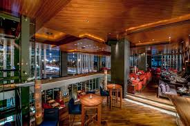 Plan your next trip here. Dubai Is Officially Home To One Of The World S Best Bars Gq Middle East