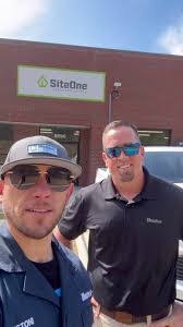 Craig Hendrickson's Instagram, Twitter & Facebook