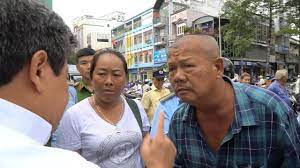 Ông đoàn ngọc hải và một số lãnh đạo ubnd quận đứng đầu các đoàn kiểm tra các phường, không còn trực tiếp xử lý vi phạm. Ong Ä'oan Ngá»c Háº£i Xanh Máº·t Khi Bá»‹ Ong Gia Tá»' Má»™t Ngoi Nha Xay Trai Phep Youtube