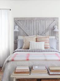 أفكار ديكورات غرف نوم تجمع بين البهجة والهدوء العودة للطبيعة والريف موضة انفراد