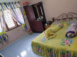 Get susun atur kedudukan katil dalam bilik tidur pictures. Bertahun Susun Atur Bilik Tidak Berubah Wanita Ini Ubahsuainya Kepada Baru Hias My