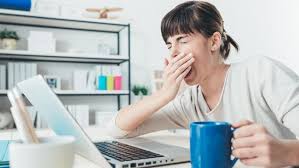 Kadang ada saja orang di kantor yang menutup diri, padahal situasinya ada anak baru butuh bimbingan dan harus bekerja sama dengan dia nantinya. Cara Mencegah Dan Menghilangkan Ngantuk Berat Di Kantor