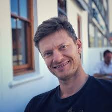 Ian Petzer (@ianpetzer)