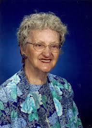 Blanche Snow's Instagram, Twitter & Facebook