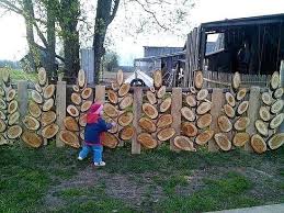El Abuelo Ha Hecho La Cerca Fence Design Garden Crafts Garden Projects