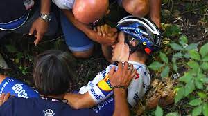 Remco evenepoel started his sport career in association football, playing for the youth teams of r.s.c. Remco Evenepoel Back On Bike After Horror Lombardia Crash But Rider Safety Still Huge Issue Eurosport