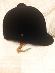 International Riding Helmet Hunt Cap Size 7 Black Velvet Riding Hat Ebay Riding Hats Equestrian Outfits Riding Helmets