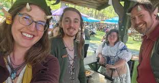 Aradani Studios (@aradanistudios) • Instagram photos and videos