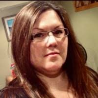 Beth Bliss's Instagram, Twitter & Facebook