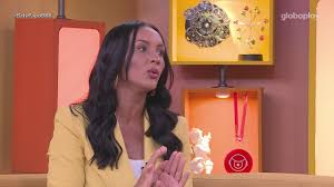 Maxiane comenta rivalidade com Ana Paula Renault e revela tática para lidar com sister