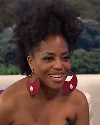 Ronda Ross's Instagram, Twitter & Facebook