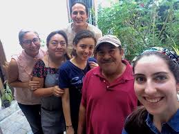 Equipo de Savia: Teté, Gabi, Don Fede, Emily, Pedro, Daniela