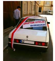 Gelinin Kurmalari Uzgun Komik Seyler Komik Metinler Komik