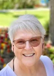 Beverly Sutter's Instagram, Twitter & Facebook