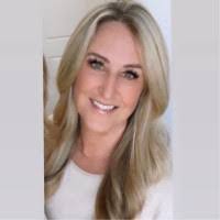 Jeanie Jordan's Instagram, Twitter & Facebook