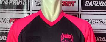 Kaos menjadi salah satu jenis pakaian yang sering digunakan oleh banyak penduduk indonesia. Model Lubang Leher Desain Baju Kaos Futsal