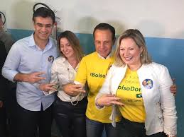 Deputada federal eleita por são paulo. Https Www Oantagonista Com Brasil Dori Joice Hasselmann Facebook