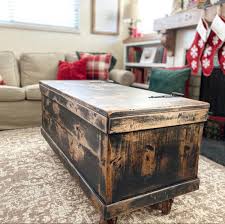 Trunk Coffee Table In 2020 Coffee Table Trunk Farm House Living Room Coffee Table