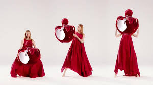 Nina ricci is an established parisian couture house since 1932. Nina Ricci Ninaricci Twitter