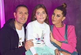 أعلنت الحكومة الأفغانية الأحد يوم حداد عام على الضحايا الذي سقوط جراء هجوم دام بالعاصمة كابول. Ø¨Ø¹Ø¯ Ø²ÙˆØ§Ø¬ Ø¯Ø§Ù… 16 Ø¹Ø§Ù…Ø§ Ø·Ù„Ø§Ù‚ Ø·ÙˆÙ†ÙŠ Ø£Ø¨ÙˆØ¬ÙˆØ¯Ø© ÙˆÙƒØ§Ø±Ù„Ø§ Ø­Ø¯Ø§Ø¯ Ø­ÙŠØ§ØªÙ†Ø§ Ø¬Ù‡Ø§Øª Ø§Ù„Ø¥Ù…Ø§Ø±Ø§Øª Ø§Ù„ÙŠÙˆÙ…