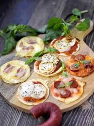 Mini Pizza Facon Tortillas Recette Recettes De Cuisine Recette Cuisine