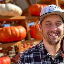 Elena Andreoni and Trevar Gray's Wedding Website