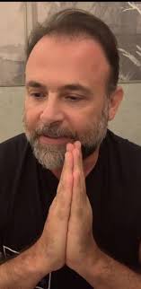 yeah I know we are not dating but talking to you makes my anxiety disappear  I don't find anyone else attractive anymore I get butterflies when I see  your name Pop up