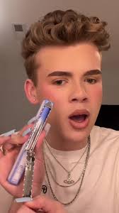 Addison Rae Mascara Review: Long Lashes at an Affordable Price