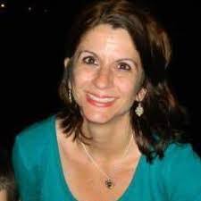 Desiree Meek's Instagram, Twitter & Facebook