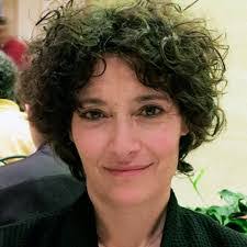 Lisa Scheer's Instagram, Twitter & Facebook