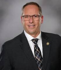 Lee's Summit Illustrated Spring 2023 by City of Lees Summit