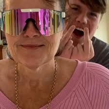 Leanne Dean (@mum2twinsplus1)