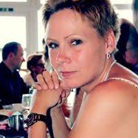 Bianca Wall (bianca6390)