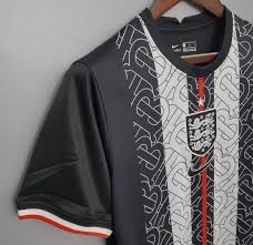We've reviewed 20 of this season's biggest, best, and worst football kits from the likes of puma, nike, adidas, and new balance. England X Burberry 2021 Jerseyave Marketplace