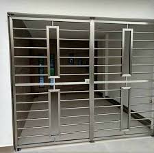 Pin By Emilio Arellano On Herreria In 2020 Steel Door Design Window Grill Design Modern Window Grill Design