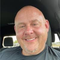 Jennifer Genson's Instagram, Twitter & Facebook