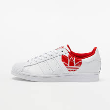 Wählen kannst du zwischen den klassikern in schwarz oder. Herren Sneaker Und Schuhe Adidas Superstar Ftw White Ftw White Scarlet Footshop