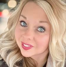 Tracey Bittner's Instagram, Twitter & Facebook